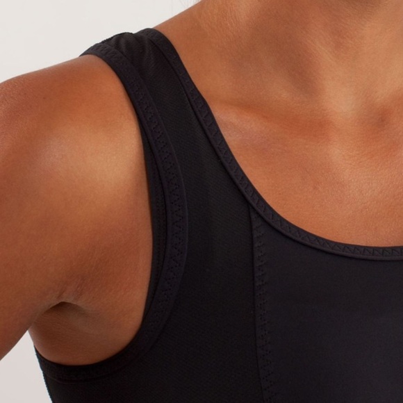 Lululemon Run: Speed Squad Tank Black - Picture 8 of 10